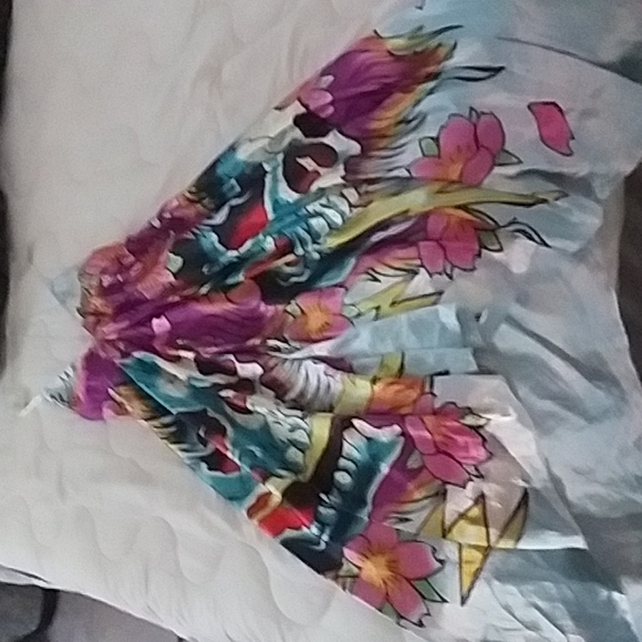 Dress - Picture 8 of 9